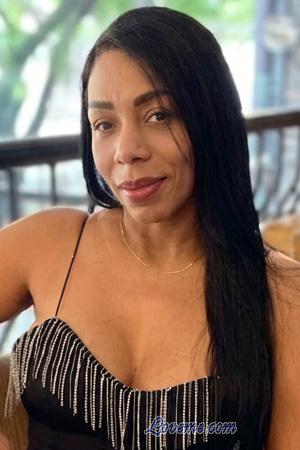 227379 - Julia &Acirc;ge: 41 - Colombie