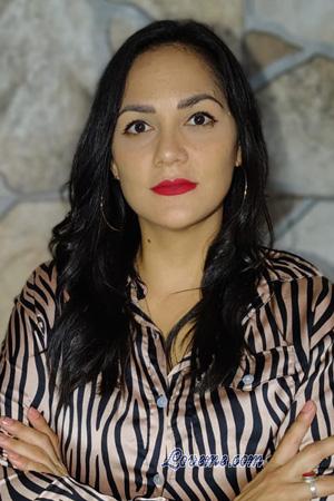 227697 - Adriana Maria &Acirc;ge: 36 - Costa Rica