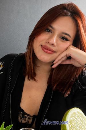 228291 - Isabella &Acirc;ge: 20 - Colombie