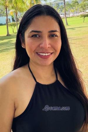 228301 - Melissa &Acirc;ge: 39 - Costa Rica
