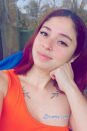 228304 - Fabiola &Acirc;ge: 33 - Costa Rica