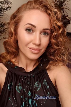 228434 - Iryna &Acirc;ge: 36 - Ukraine