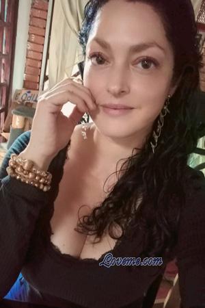 228477 - Shirley &Acirc;ge: 46 - Costa Rica