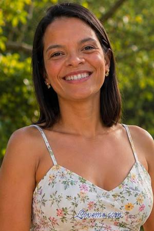 228891 - Yessica &Acirc;ge: 38 - Colombie