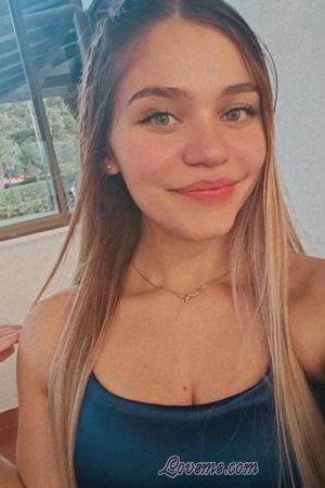 229318 - Michelle &Acirc;ge: 24 - Costa Rica