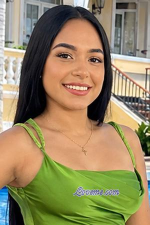 229420 - Camila &Acirc;ge: 23 - Colombie