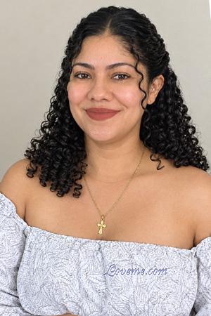 229519 - Cynthia &Acirc;ge: 42 - Colombie