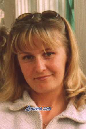 51904 - Svetlana &Acirc;ge: 35 - Russia