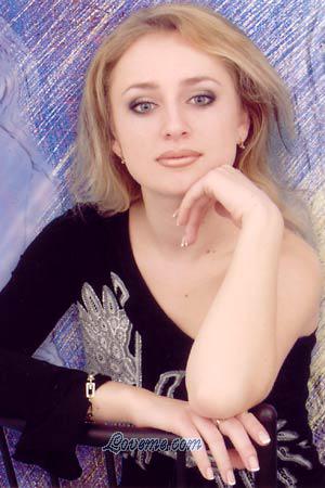 58346 - Alina Âge: 25 - Ukraine