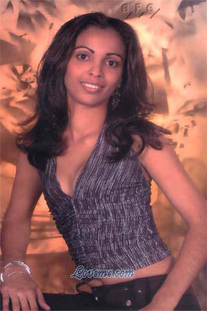 65088 - Ana &Acirc;ge: 27 - Colombie