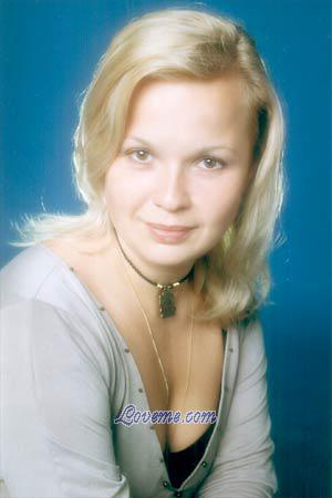 66333 - Anna Âge: 39 - Russie