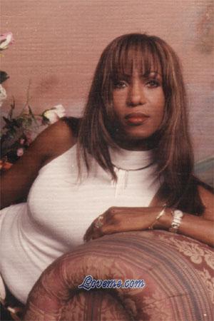 72166 - Vicky &Acirc;ge: 51 - Costa Rica