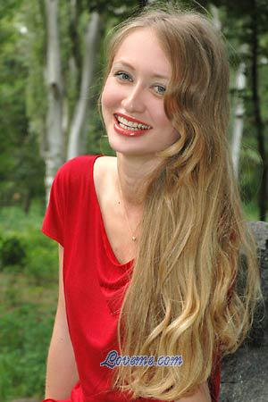 73018 - Julia &Acirc;ge: 27 - Ukraine