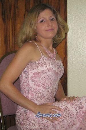 80810 - Yessica &Acirc;ge: 32 - Costa Rica