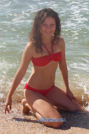 86573 - Victoria &Acirc;ge: 24 - Ukraine