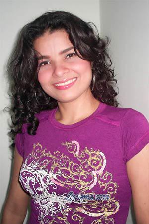 86770 - Aide &Acirc;ge: 27 - Colombie