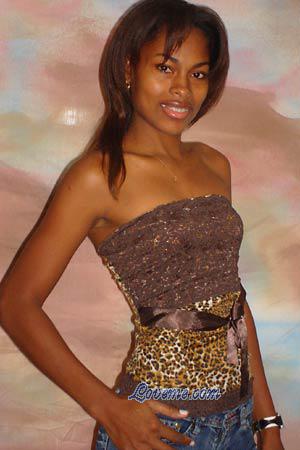 86785 - Tatiana &Acirc;ge: 27 - Colombie